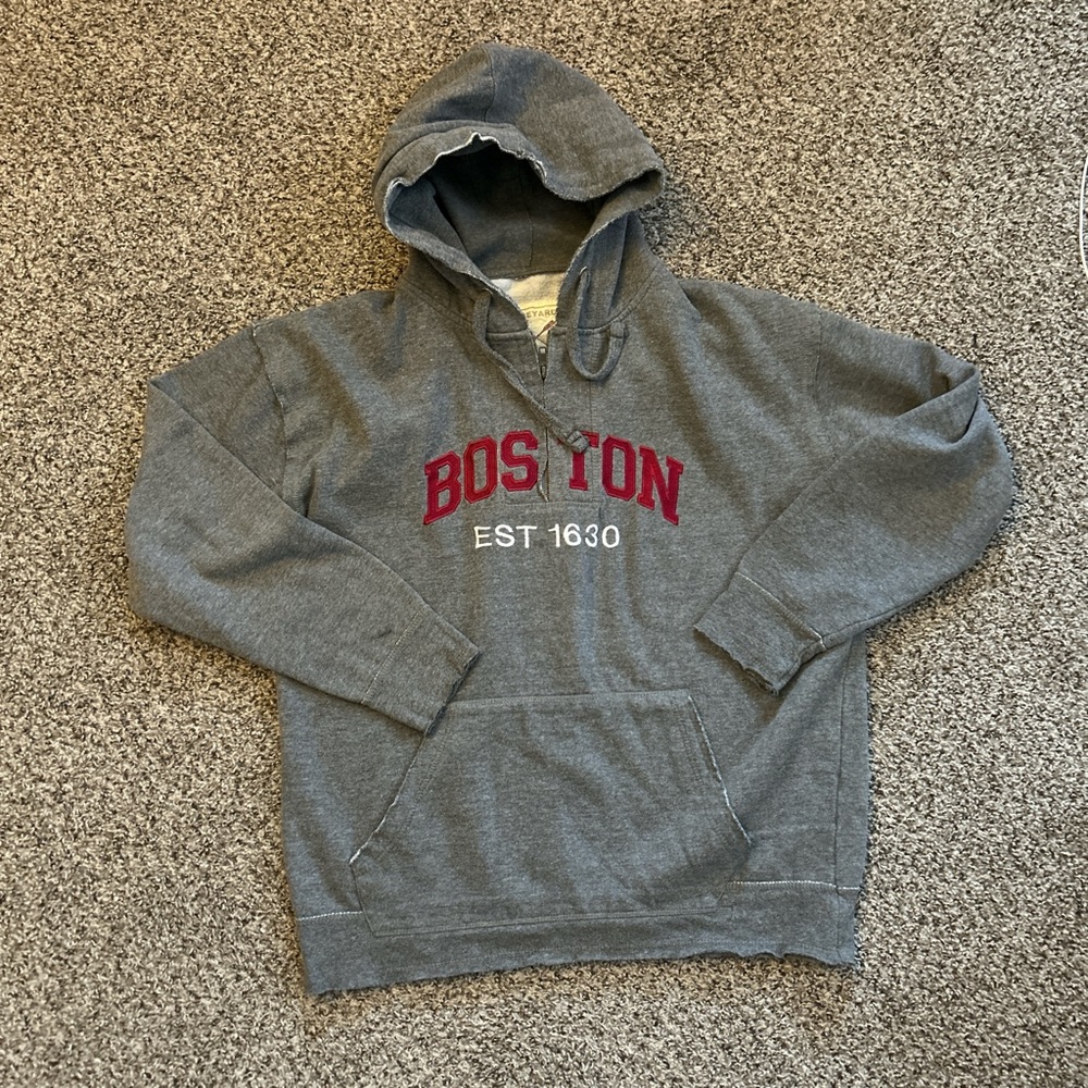 xl distressed boston half zip